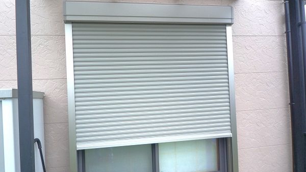 窓の『防犯防止』施工、窓シャッターの取付工事